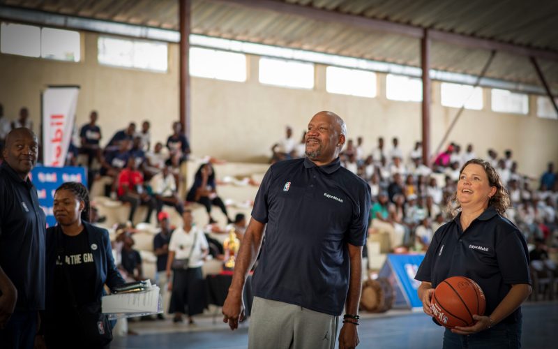 Ron Harper at an NBA Clinic
